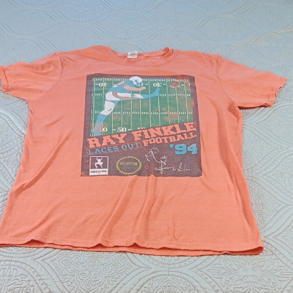 Ace‎ Ventura Ray Finkle "Laces Out" Orange Football Graphic Gildan T-Shirt Large